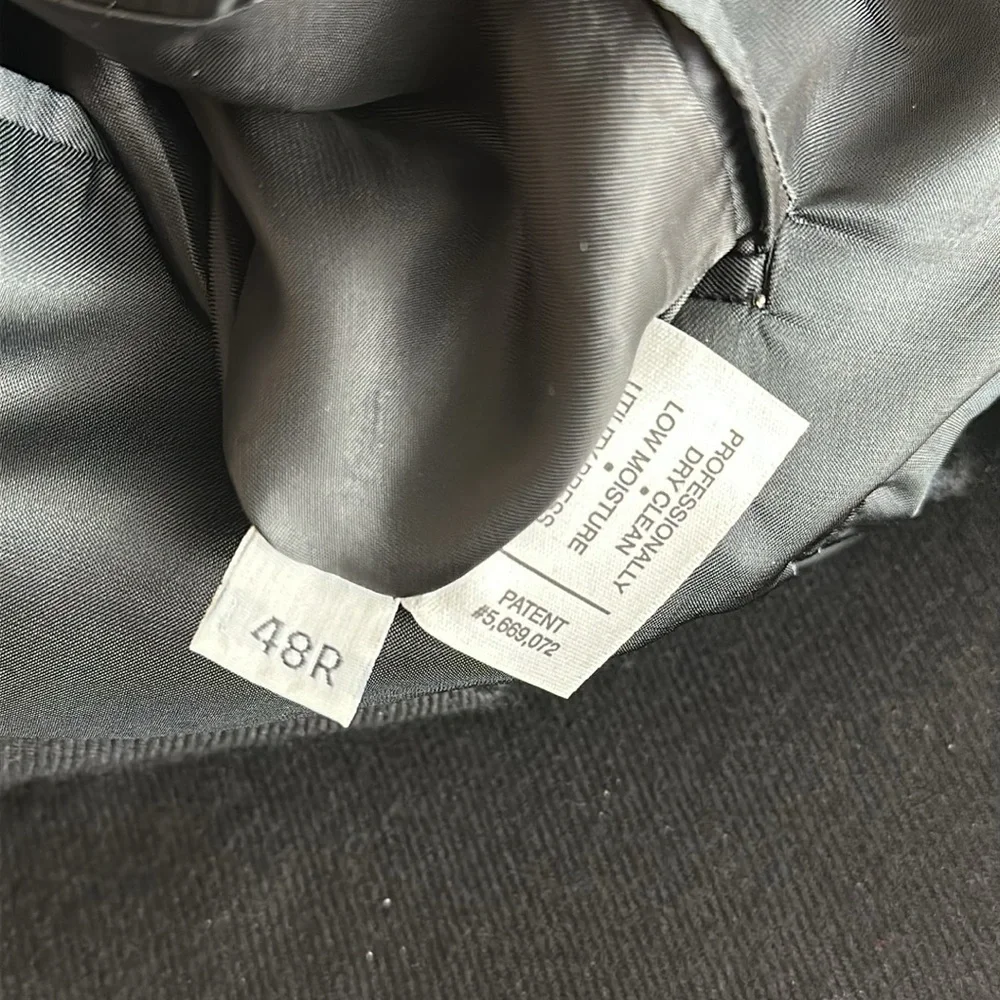Hart Schaffner Marx Gold Trumpeter Cashmere Two Button Jacket